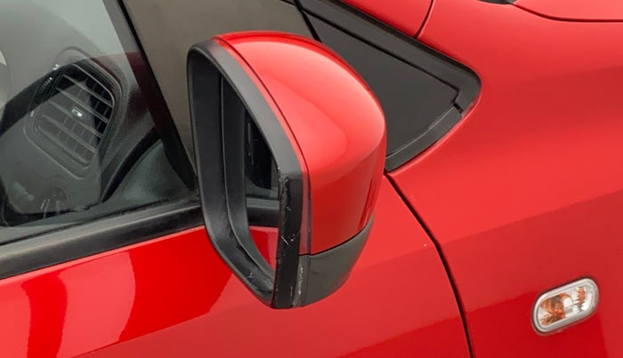 2011 Volkswagen Polo COMFORTLINE 1.2L PETROL, Petrol, Manual, 88,457 km, Right rear-view mirror - Cover has minor damage