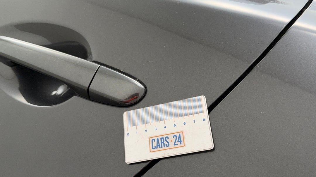 Doors Rear LHS Scratch