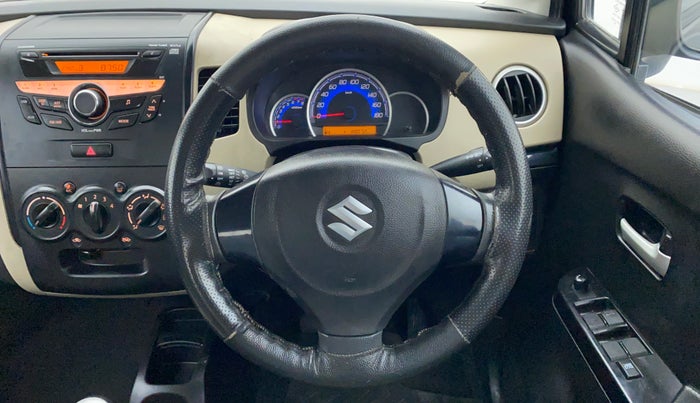 2018 Maruti Wagon R 1.0 VXI, Petrol, Manual, 38,127 km, Steering Wheel Close Up