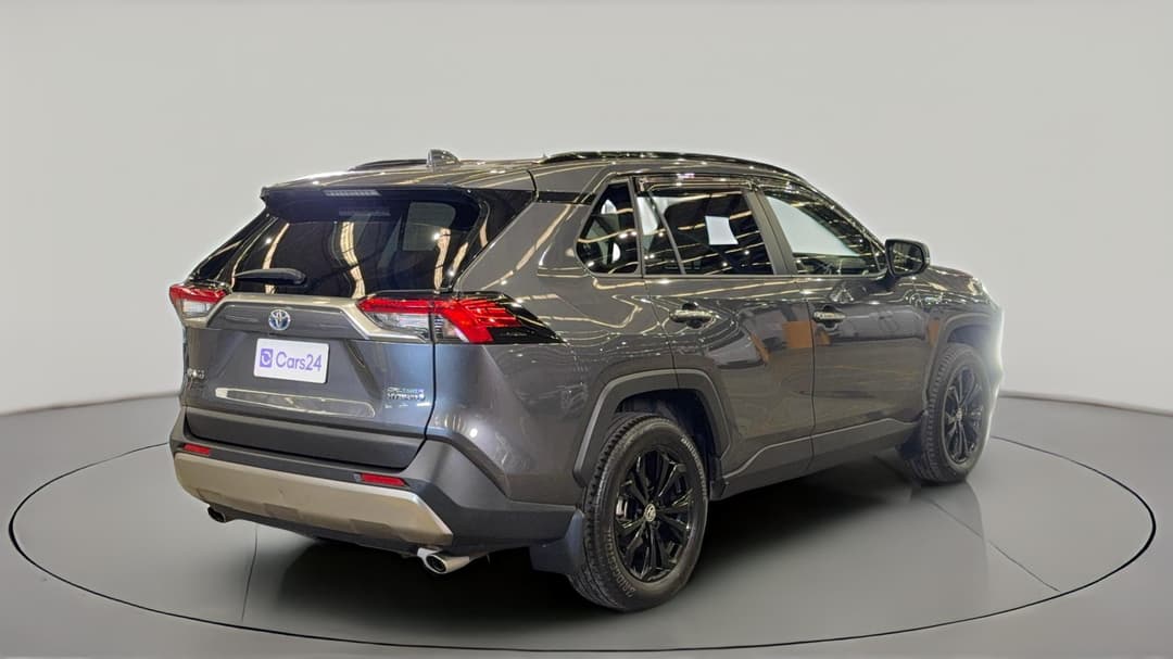 2024 Toyota RAV4 Cruiser (AWD) Hybrid, Automatic, 59726 km, Right Back Diagonal (45- Degree) View