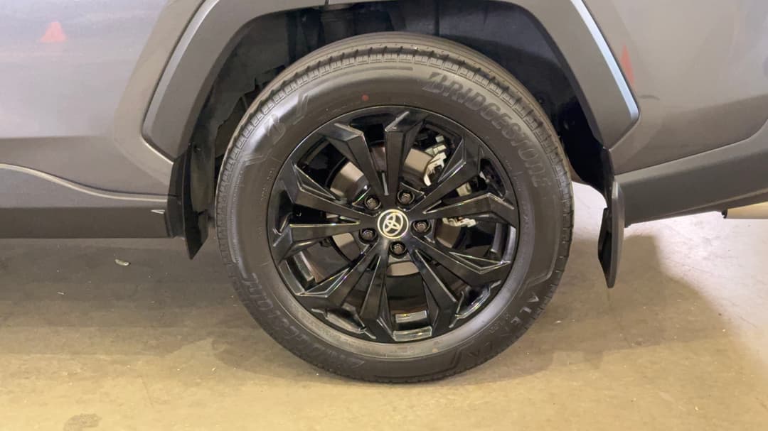 2024 Toyota RAV4 Cruiser (AWD) Hybrid, Automatic, 59726 km, Left Rear Wheel