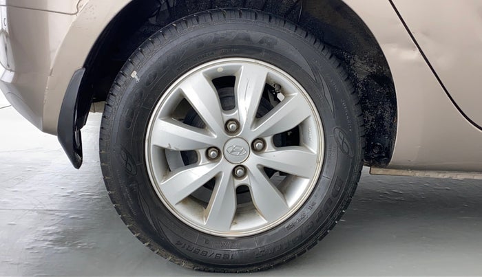 2013 Hyundai i20 SPORTZ 1.2 VTVT, Petrol, Manual, 56,600 km, Right Rear Wheel