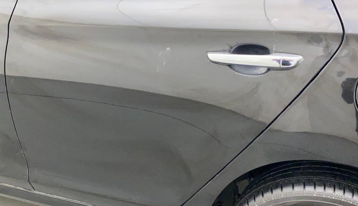 2017 Hyundai Verna 1.6 VTVT SX (O) AT, Petrol, Automatic, 72,940 km, Rear left door - Minor scratches