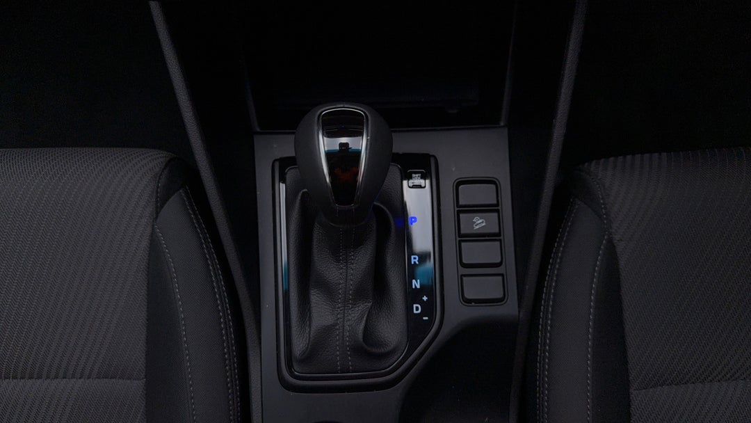2020 Hyundai Tucson Active (2WD), Automatic, 74271 km, Gear Lever 