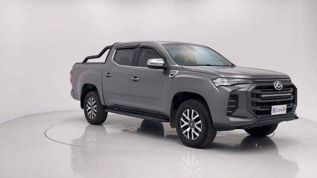 2022 LDV T60 Max Luxe (4x4), Automatic, 57014 km, Right Front Diagonal (45- Degree) View