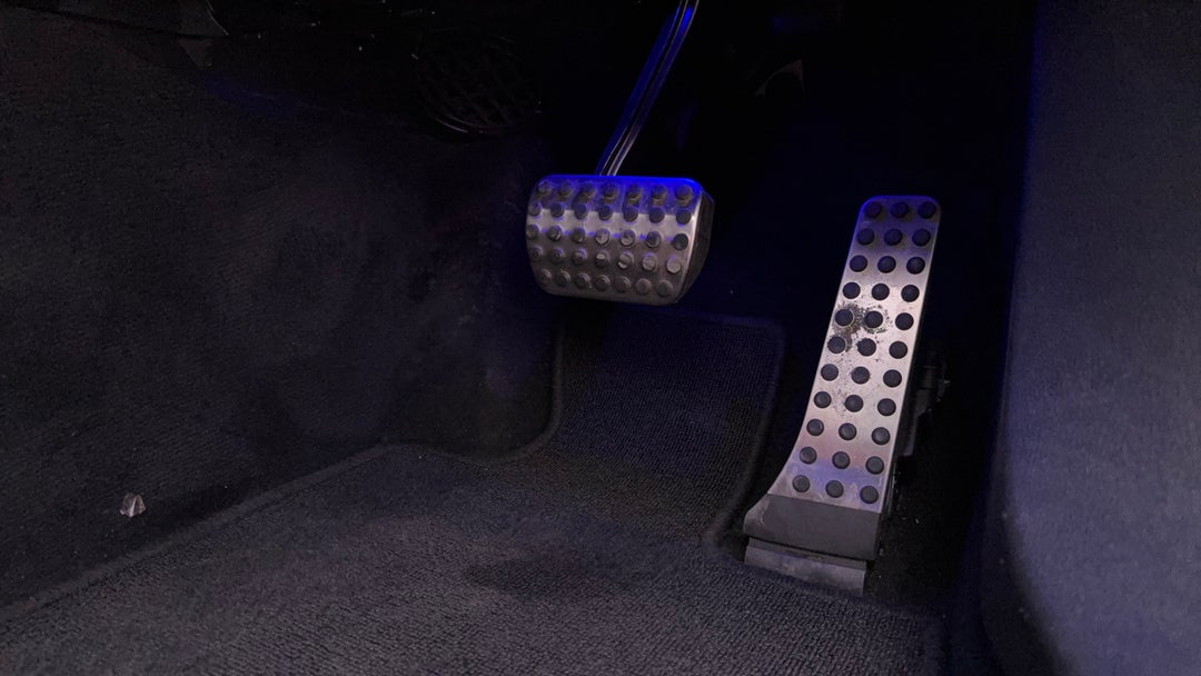 2019 Mercedes-benz C200 C200, Automatic, 35121 km, Pedals and Footmat