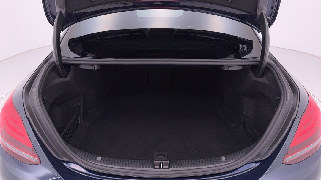 2019 Mercedes-benz C200 C200, Automatic, 35121 km, Boot Inside View