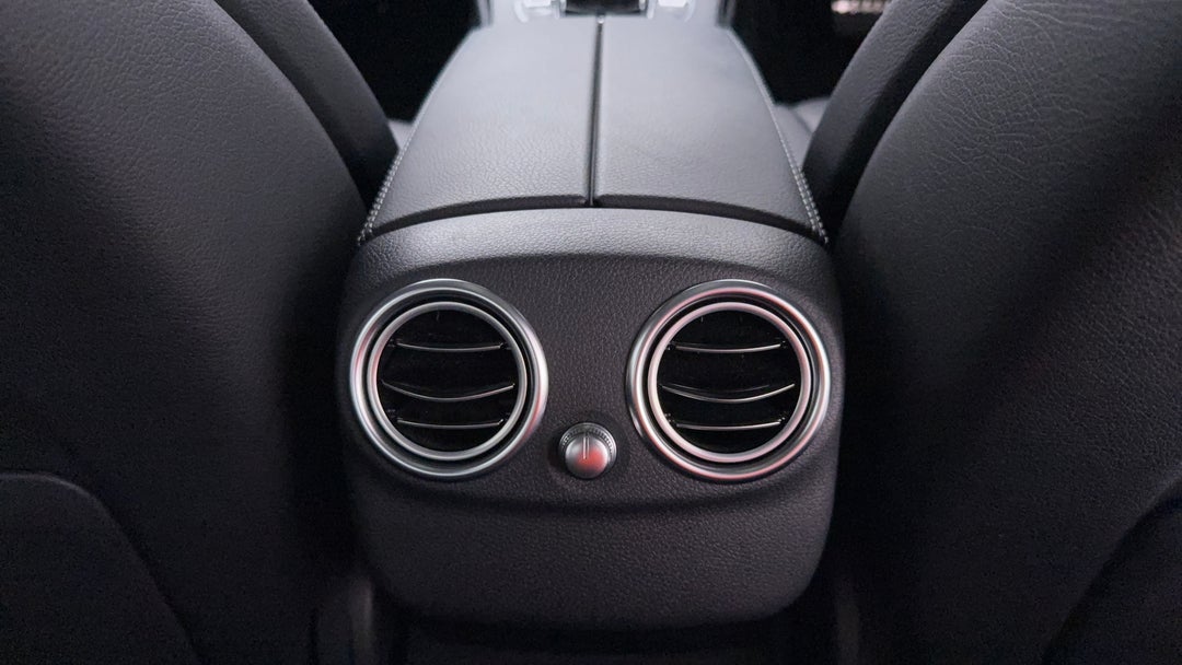 2019 Mercedes-benz C200 C200, Automatic, 35121 km, Rear A/C Vent