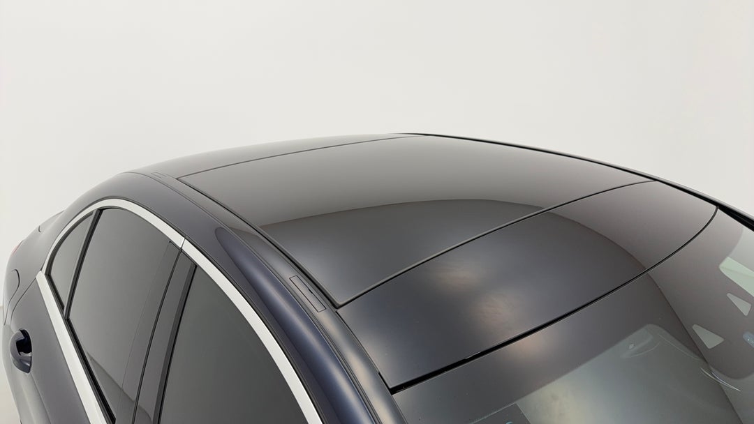 2019 Mercedes-benz C200 C200, Automatic, 35121 km, Roof/Sunroof View