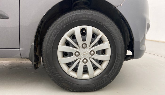 2013 Hyundai i10 MAGNA 1.2, Petrol, Manual, 68,730 km, Right Front Wheel