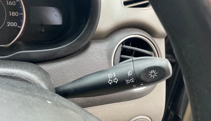 2013 Hyundai i10 MAGNA 1.2, Petrol, Manual, 68,730 km, Combination switch - Indicator switch not functional