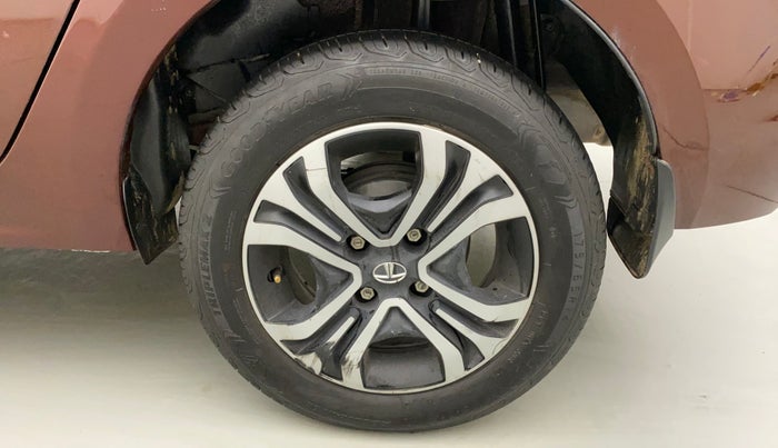 2022 Tata TIGOR XZ PLUS CNG, CNG, Manual, 23,518 km, Left Rear Wheel