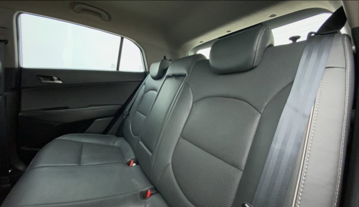 2018 Hyundai Creta 1.6 SX (O) CRDI, Diesel, Manual, 53,618 km, Right Side Rear Door Cabin