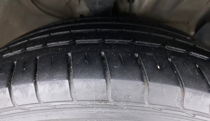 2018 Hyundai Creta 1.6 SX (O) CRDI, Diesel, Manual, 53,618 km, Right Front Tyre Tread