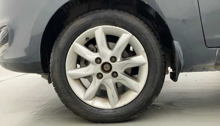 2014 Tata Zest XT PETROL, Petrol, Manual, 86,219 km, Left Front Wheel