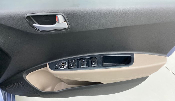 2016 Hyundai Grand i10 SPORTZ 1.2 KAPPA VTVT, Petrol, Manual, 47,820 km, Driver Side Door Panels Control