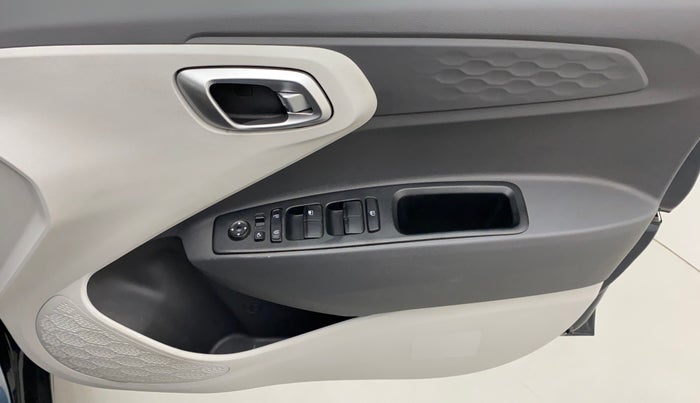 2022 Hyundai GRAND I10 NIOS SPORTZ 1.2 KAPPA VTVT CNG, CNG, Manual, 25,327 km, Driver Side Door Panels Control