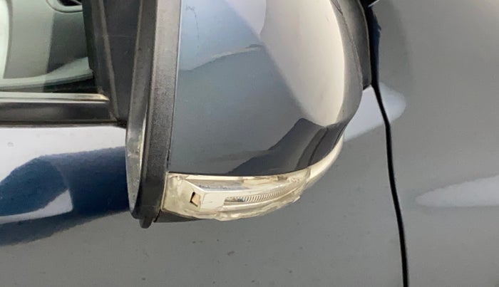 2022 Hyundai GRAND I10 NIOS SPORTZ 1.2 KAPPA VTVT CNG, CNG, Manual, 25,327 km, Right rear-view mirror - Indicator light has minor damage