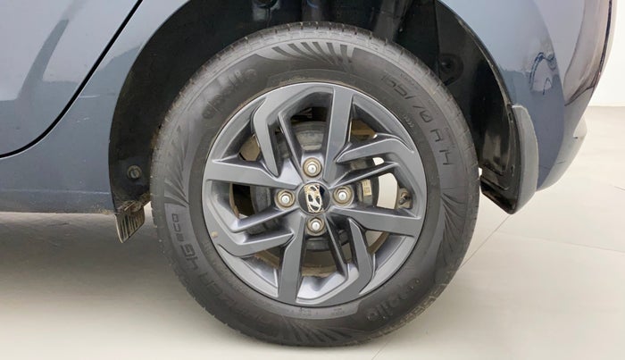 2022 Hyundai GRAND I10 NIOS SPORTZ 1.2 KAPPA VTVT CNG, CNG, Manual, 25,327 km, Left Rear Wheel