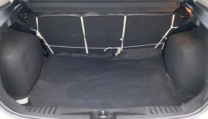 2014 Ford Figo 1.2 ZXI DURATEC, Petrol, Manual, 20,683 km, Boot Inside