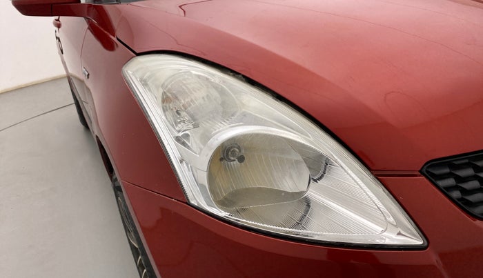 2012 Maruti Swift VXI, Petrol, Manual, 71,115 km, Right headlight - No waterlogging