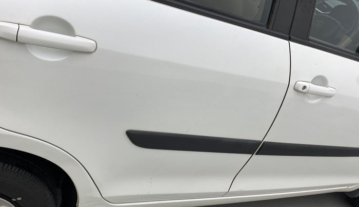 2016 Maruti Swift Dzire VXI, Petrol, Manual, 48,563 km, Right rear door - Paint has faded