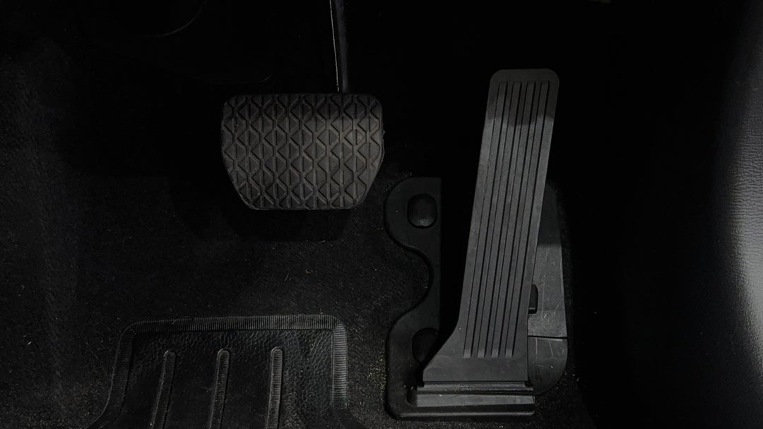 Pedals and Footmat