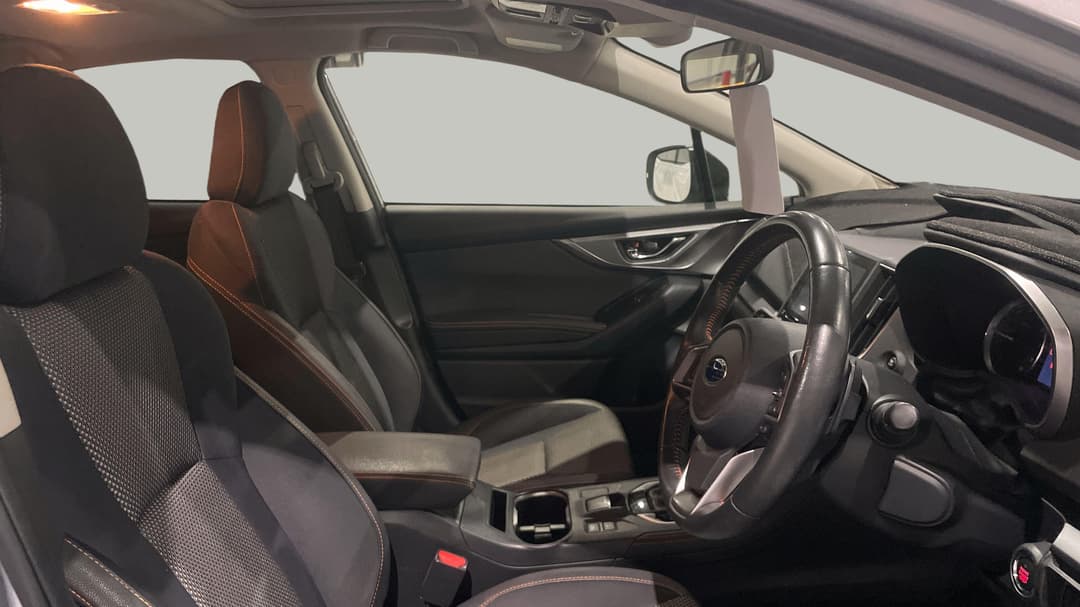 2021 Subaru XV 2.0i Premium AWD, Automatic, 66808 km, Right Side Front Door Cabin View
