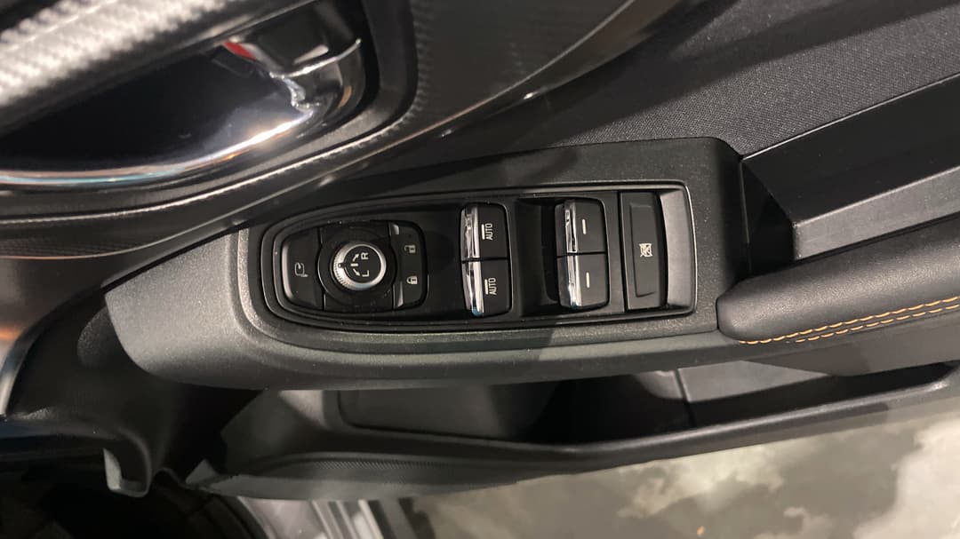 2021 Subaru XV 2.0i Premium AWD, Automatic, 66808 km, Drivers Side Door Panel Controls