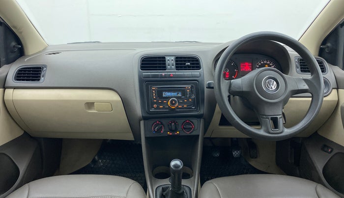 2011 Volkswagen Vento TRENDLINE DIESEL 1.6, Diesel, Manual, 78,337 km, Dashboard