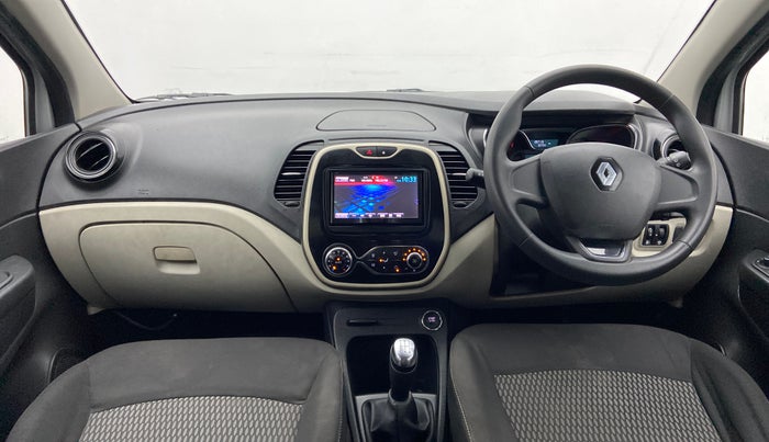 2018 Renault Captur RXE PETROL MT, Petrol, Manual, 26,678 km, Dashboard