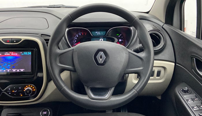 2018 Renault Captur RXE PETROL MT, Petrol, Manual, 26,678 km, Steering Wheel Close Up