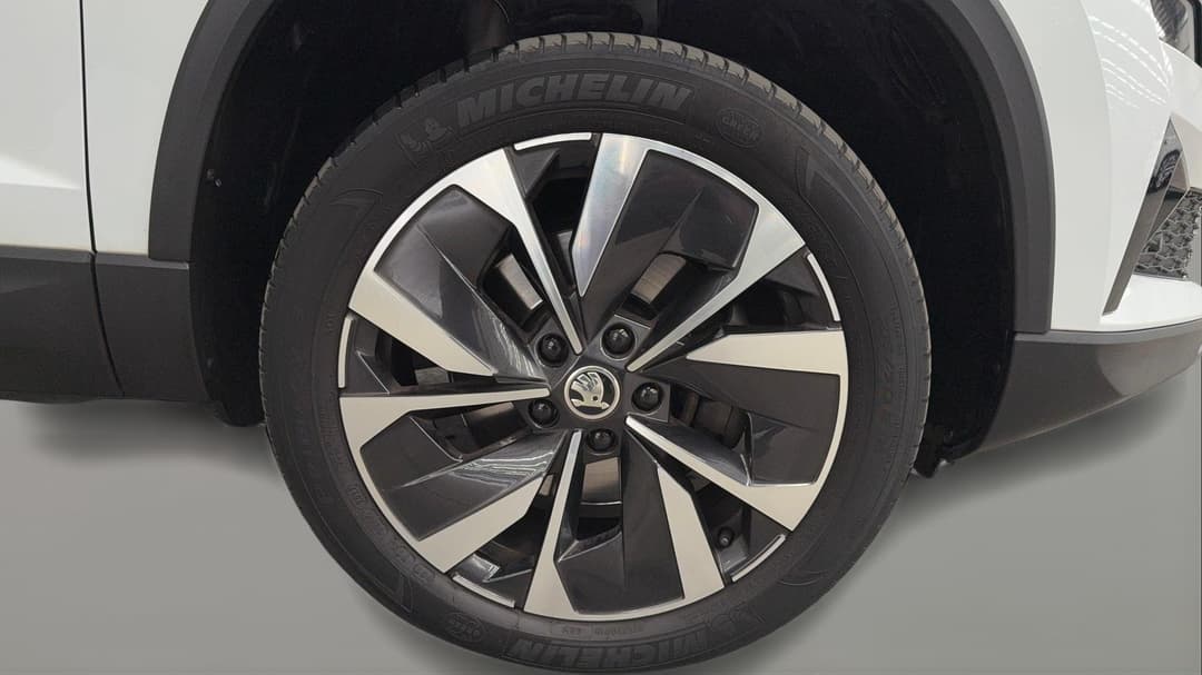 2022 SKODA Karoq Style 110tsi, Automatic, 30313 km, Right Front Wheel