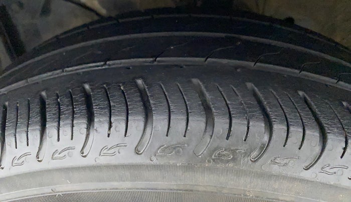 2020 Honda Amaze 1.2L I-VTEC VX, Petrol, Manual, 34,329 km, Left Front Tyre Tread
