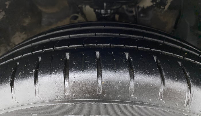 2018 Hyundai Elite i20 ASTA 1.4 CRDI (O), Diesel, Manual, 78,251 km, Right Front Tyre Tread