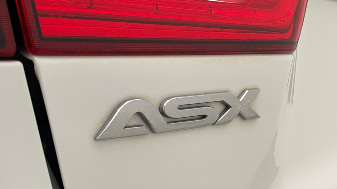 Badge (Boot Left Side)