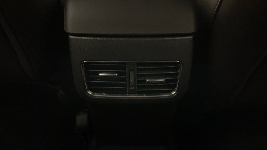 Rear A/C Vent
