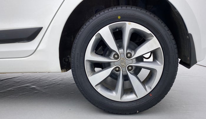 2016 Hyundai Elite i20 ASTA 1.2, Petrol, Manual, 49,815 km, Left Rear Wheel