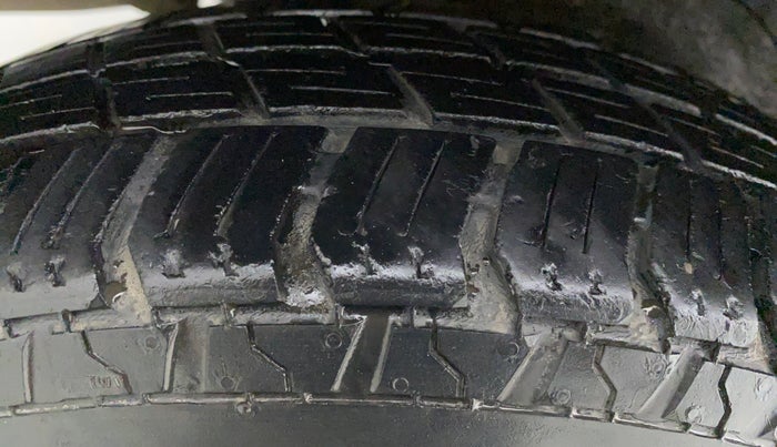 2016 Maruti Wagon R 1.0 LXI CNG, CNG, Manual, 74,578 km, Right Rear Tyre Tread