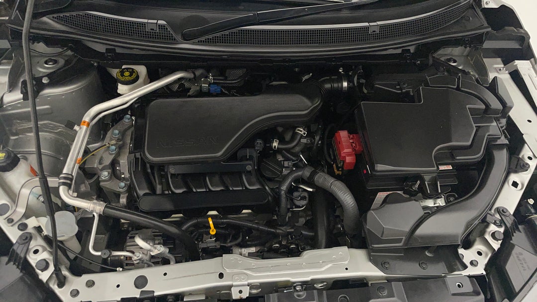 Open Bonnet (Engine)