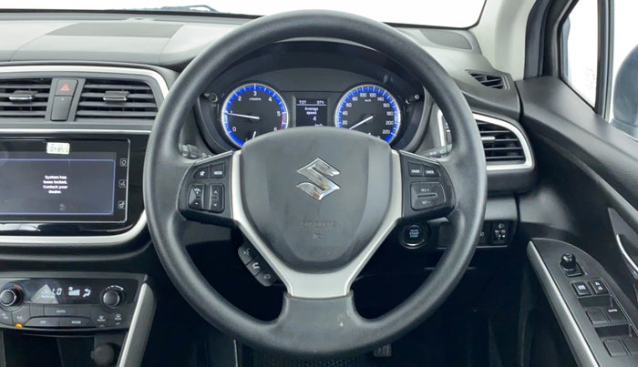 2017 Maruti S Cross ZETA 1.3, Diesel, Manual, 37,911 km, Steering Wheel Close Up