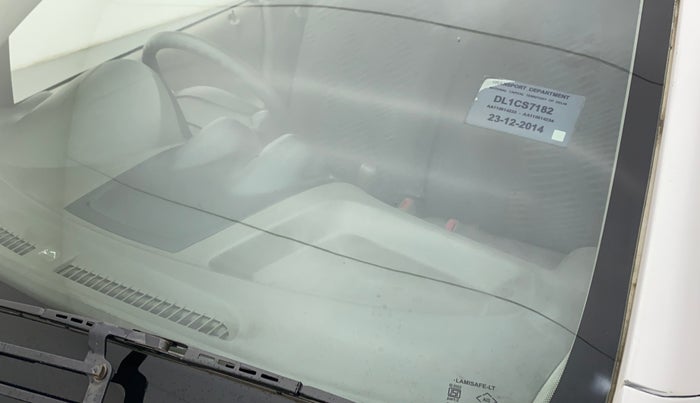 2014 Datsun Go T, Petrol, Manual, 43,171 km, Front windshield - Minor spot on windshield