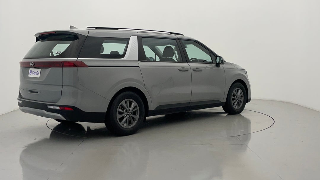 Right Back Diagonal (45- Degree) View