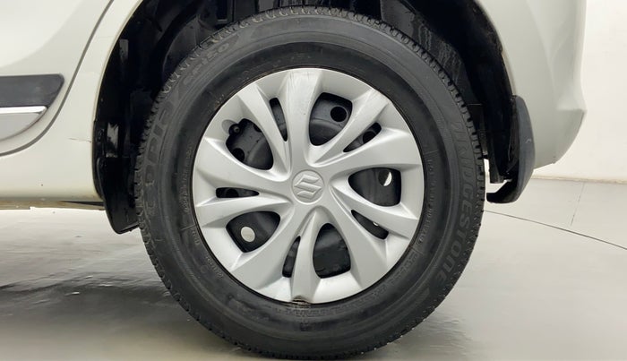 2020 Maruti Swift VXI D, Petrol, Manual, 23,215 km, Left Rear Wheel
