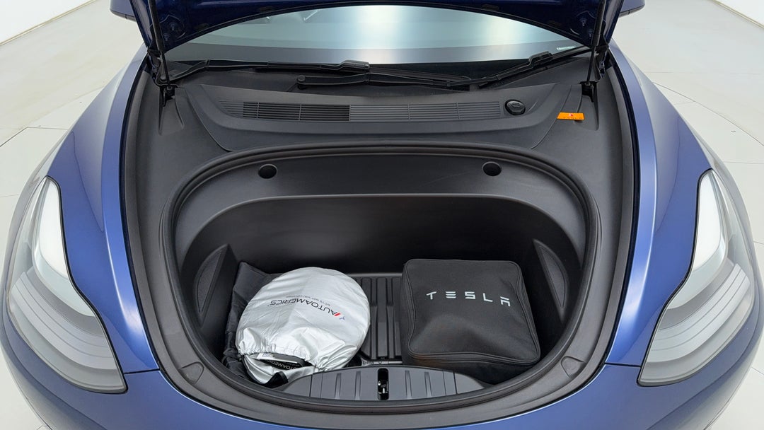 Open Bonnet (Engine)