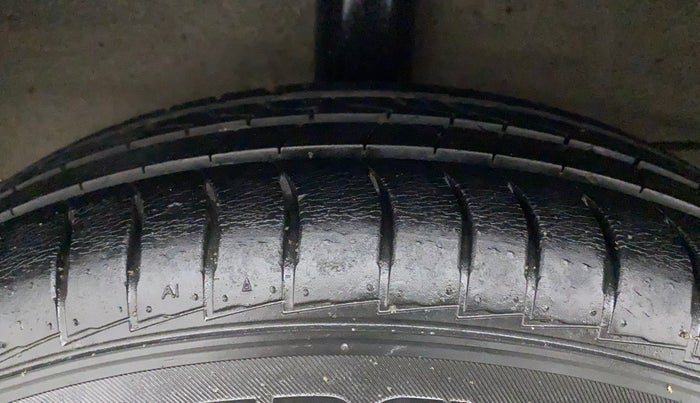 2019 Hyundai NEW SANTRO SPORTZ MT, Petrol, Manual, 23,898 km, Right Rear Tyre Tread