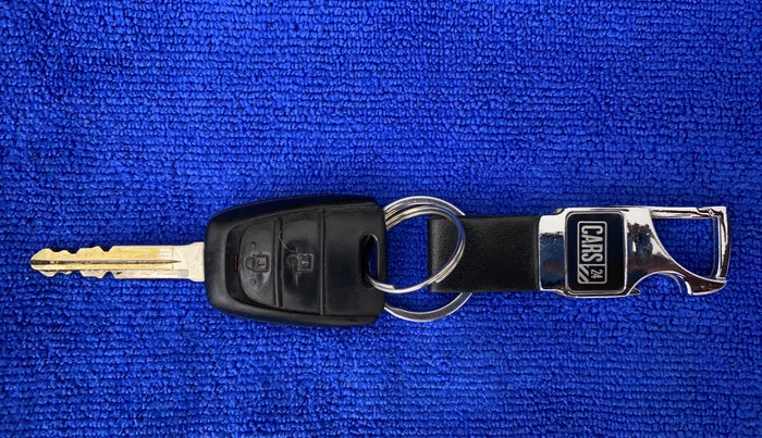 2019 Hyundai NEW SANTRO SPORTZ MT, Petrol, Manual, 23,898 km, Key Close Up