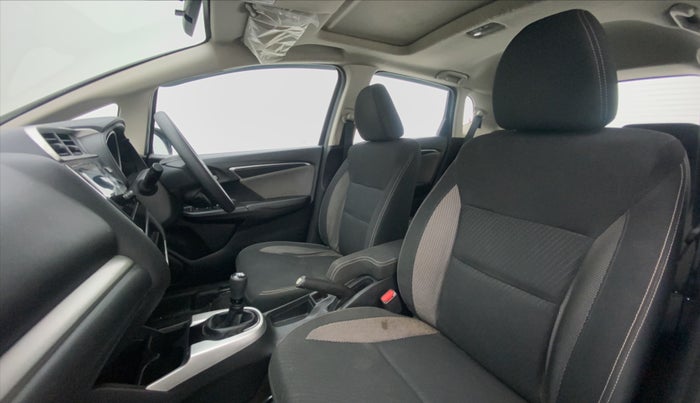 2018 Honda WR-V 1.2 i-VTEC VX MT, Petrol, Manual, 15,175 km, Right Side Front Door Cabin