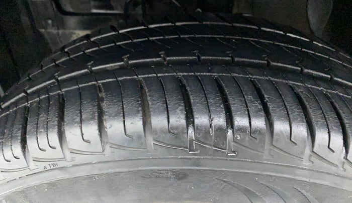 2019 Maruti Vitara Brezza VDI, Diesel, Manual, 13,237 km, Right Front Tyre Tread