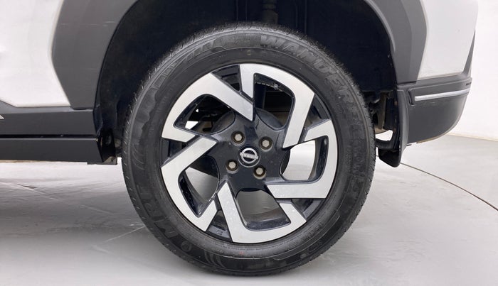 2022 Nissan MAGNITE XV PREMIUM TURBO CVT, Petrol, Automatic, 8,533 km, Left Rear Wheel